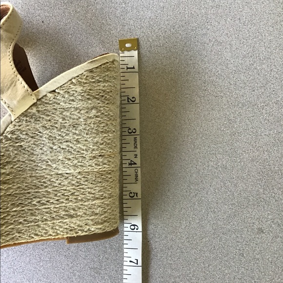 💢 Lucky Brand Crochet Wedges - Picture 4 of 6